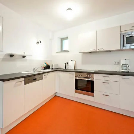 Hotel Ferienwohnung Am Brandenburger Dom 3*